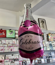 Load image into Gallery viewer, Balloons. These are In stock in store from £3.50 Please call for availability on 01689 822691